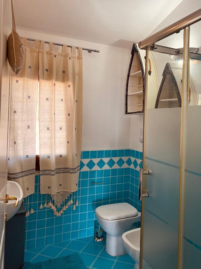 Villa A Golfo Aranci Con Vista Su Tavolara Маринела Екстериор снимка