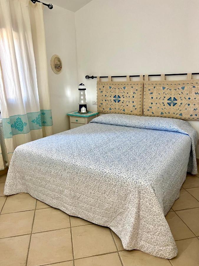 Villa A Golfo Aranci Con Vista Su Tavolara Маринела Екстериор снимка